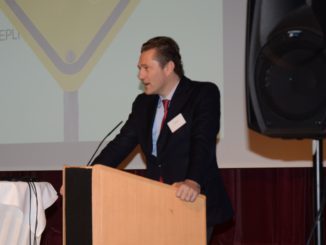 EPLF-Vize-Präsident Paul De Cock (Unilin) erklärte zum neuen EPLF-Innovationsmanifest: „Unser Ziel ist es, den Zukunftsanspruch von europäischem Laminat festzuschreiben.“ Foto: EPLF 