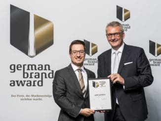 German Brand Award 2018 ging an Mocopinus. Im Bild Geschäftsführer Ulrich Braig (r.) und Eric Erdmann.